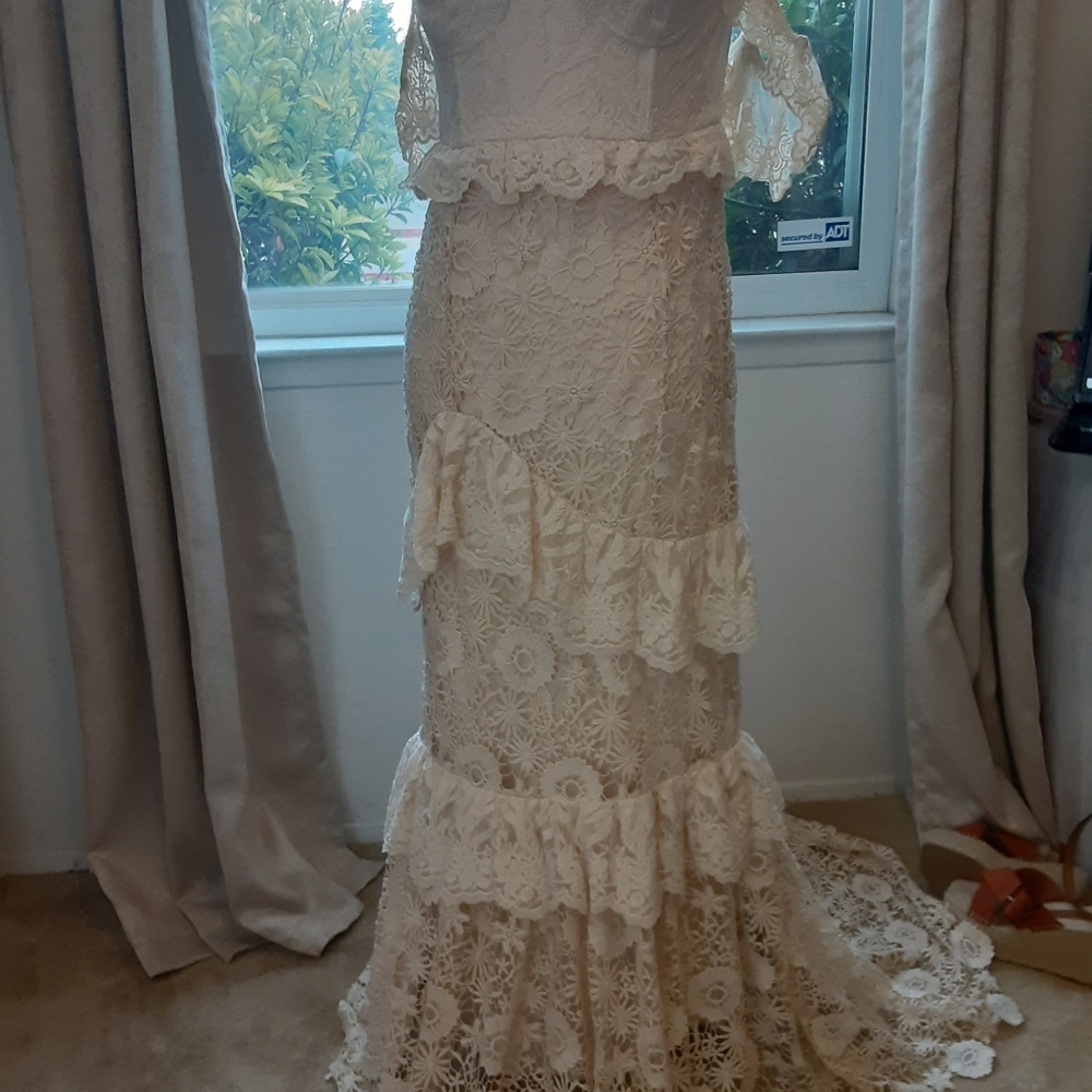 Estelle Gown - Picture 11 of 14